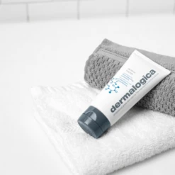 Dermalogica Active Moist Moisturiser -Jerseybeauty Sales Active Moist 2020 06 11dd96daa3fc8c5e1119bc3ea0940038