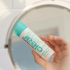 Dermalogica Clear Start Blackhead Clearing Fizz Mask -Jerseybeauty Sales Fizz Mask 111287 lifestyle 1 11dd96daa3fc8c5e1119bc3ea0940038