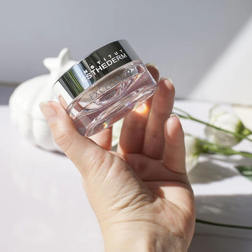 Institut Esthederm Excellage Re-Densifying Eye Balm 5 Institut Esthederm Excellage Re-Densifying Eye Balm - Image 3