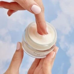 Balance Me Tripeptide Plumping Cloud Cream -Jerseybeauty Sales carousel 3 tri peptide plumping cloud cream 50mlcopy 11dd96daa3fc8c5e1119bc3ea0940038